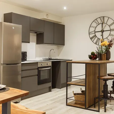 아파트 2 Bed New York Style Loft Free Parking 브래드퍼드