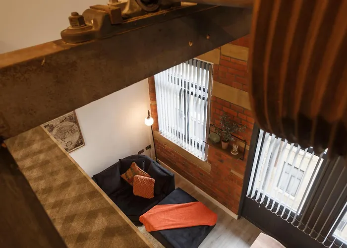 2 Bed New York Style Loft Free Parking * Bradford (West Yorkshire)